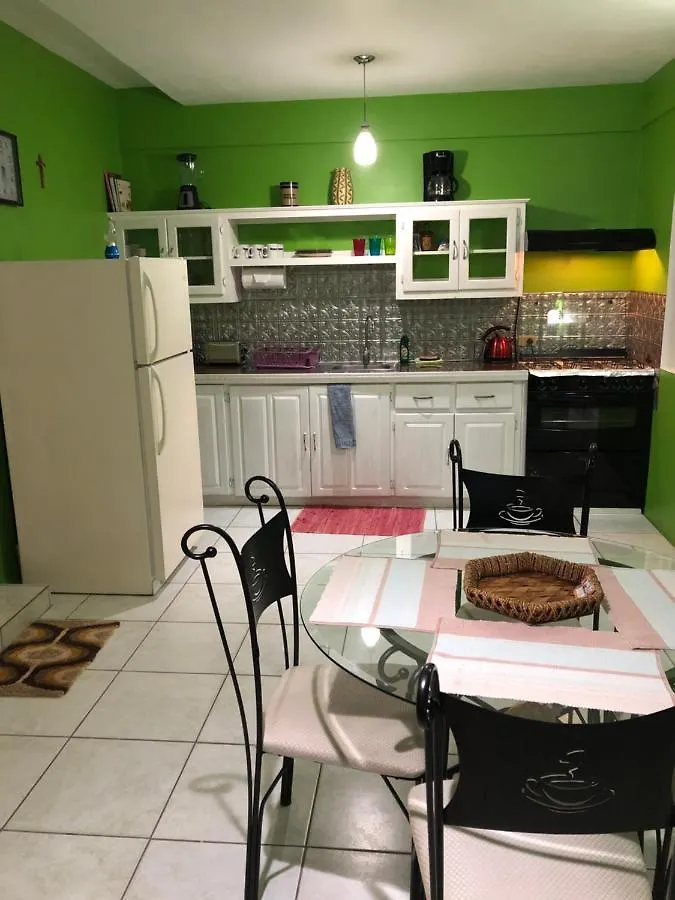 Tropical Apartments Tobago Scarborough 0*,