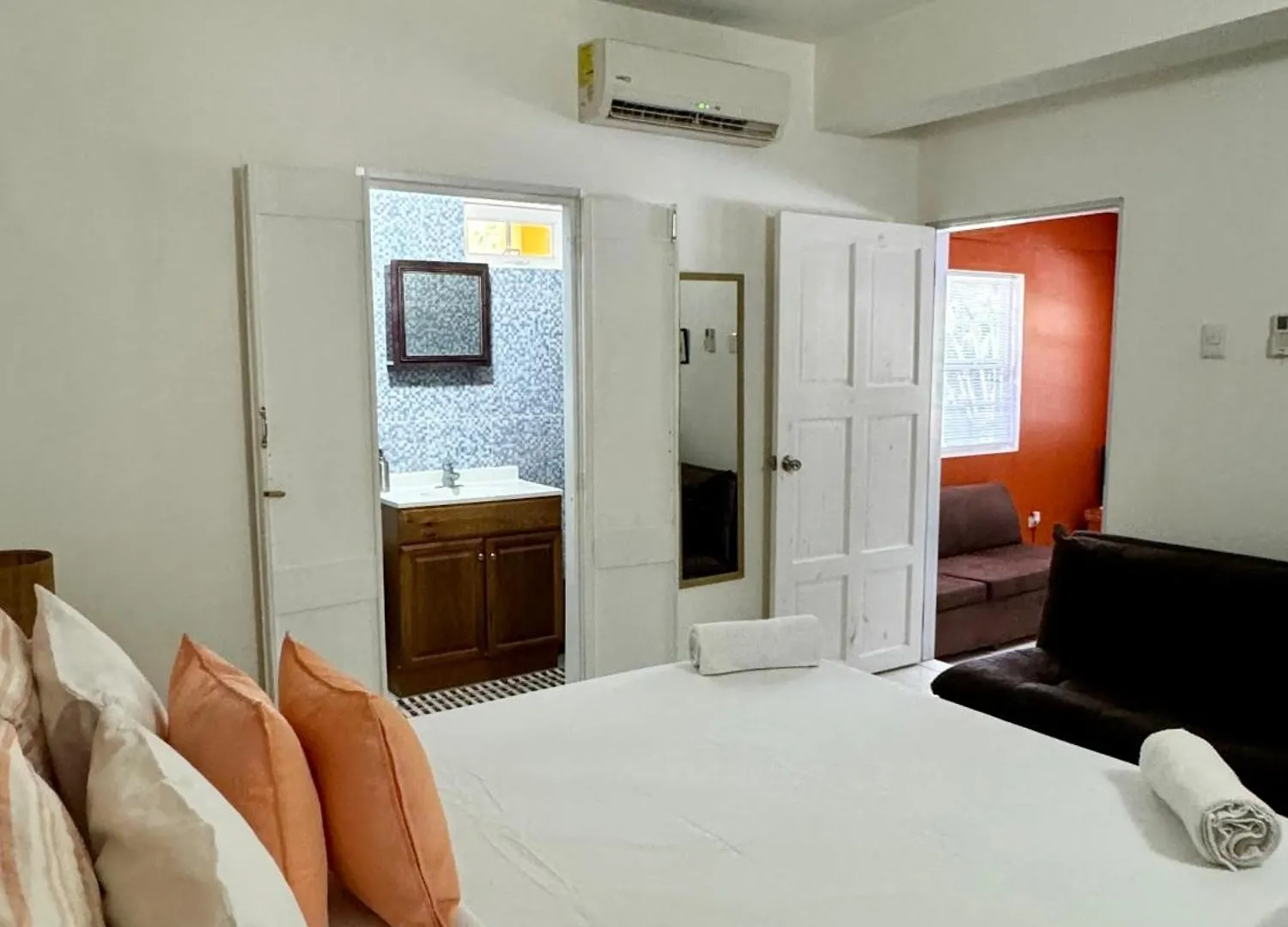 Tropical Apartments Tobago Scarborough